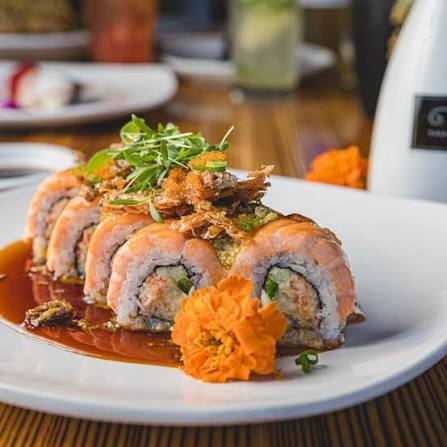 Tsunami signature dishes Lava Roll
Rock N Roll
Black & Gold Roll